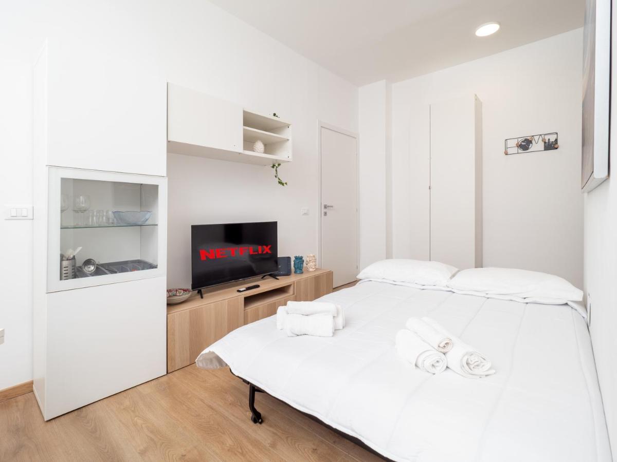 Rio'S Apartment Milan Exterior photo